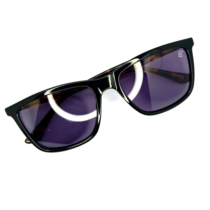 Óculos de sol UPSCALE